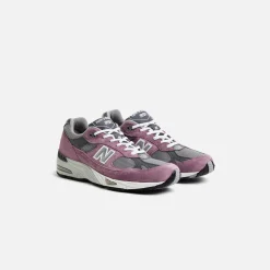 Best New Balance 991 Pink / Grey