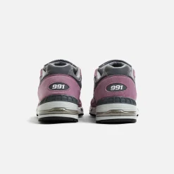 Best New Balance 991 Pink / Grey