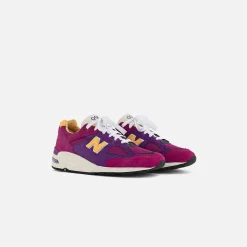 Cheap New Balance 990 V2 Pink / Purple / Yellow