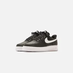 Store Nike Air Force 1 `07 Black / White