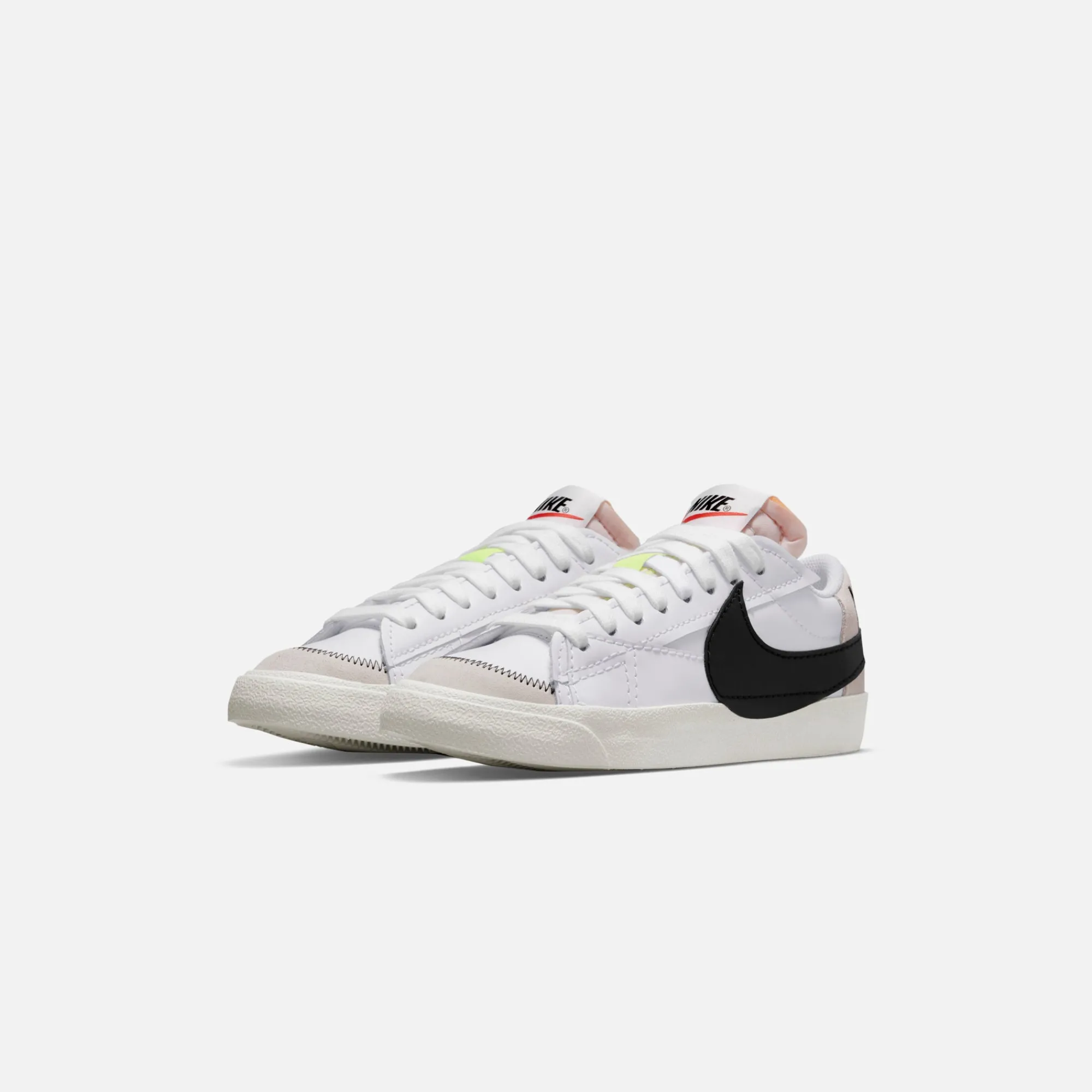 Cheap Nike Blazer Low `77 Jumbo White / Black / Sail