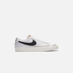 Store Nike Blazer Low `77 Vintage White / Black / Sail / Orange