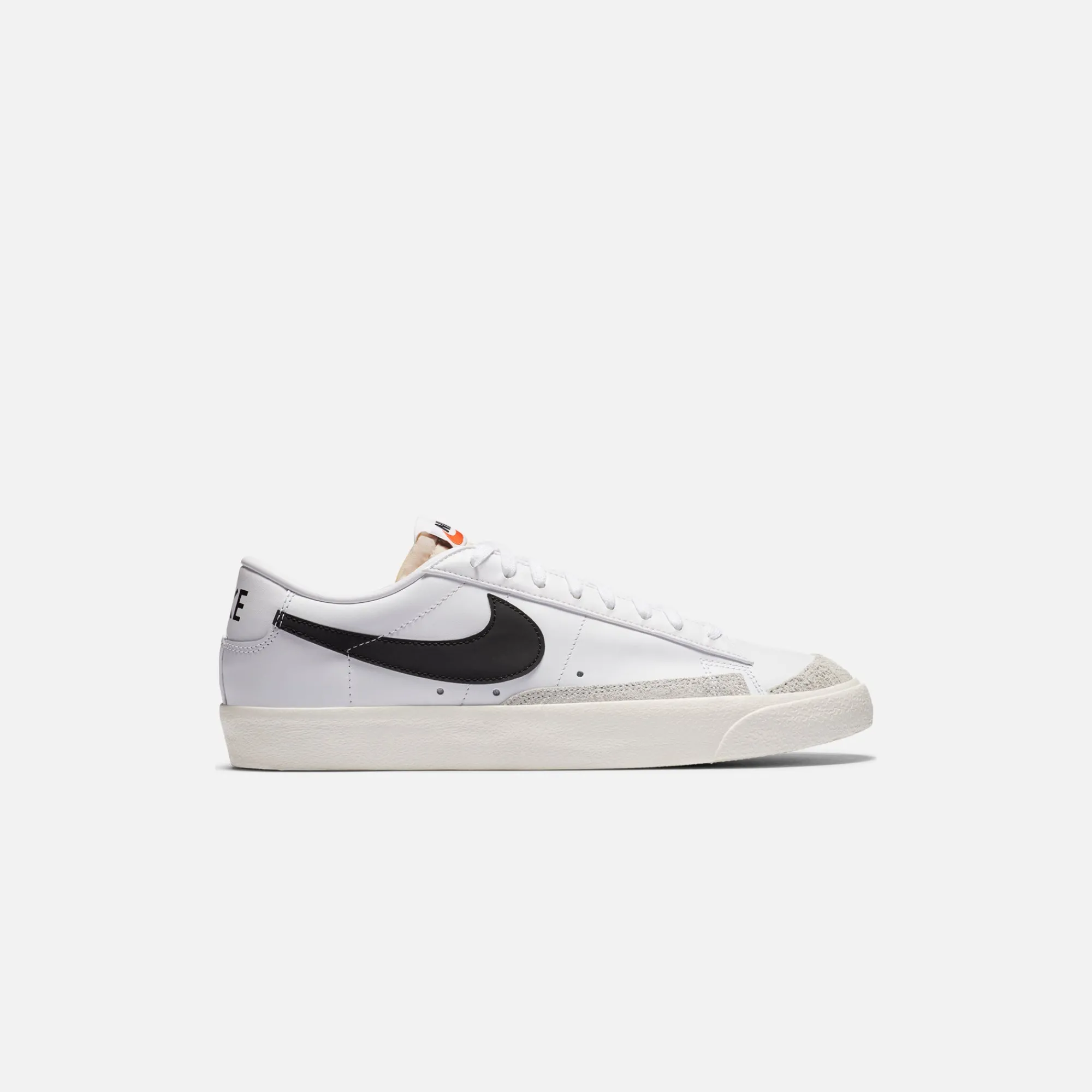 Store Nike Blazer Low `77 Vintage White / Black / Sail / Orange
