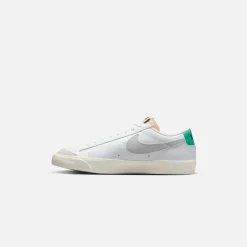 Discount Nike Blazer Low `77Vintage White / Grey Fog / Light Menta / Sainta