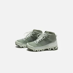 Best On Running Cloudrock 2 Waterproof Reseda / Aloe
