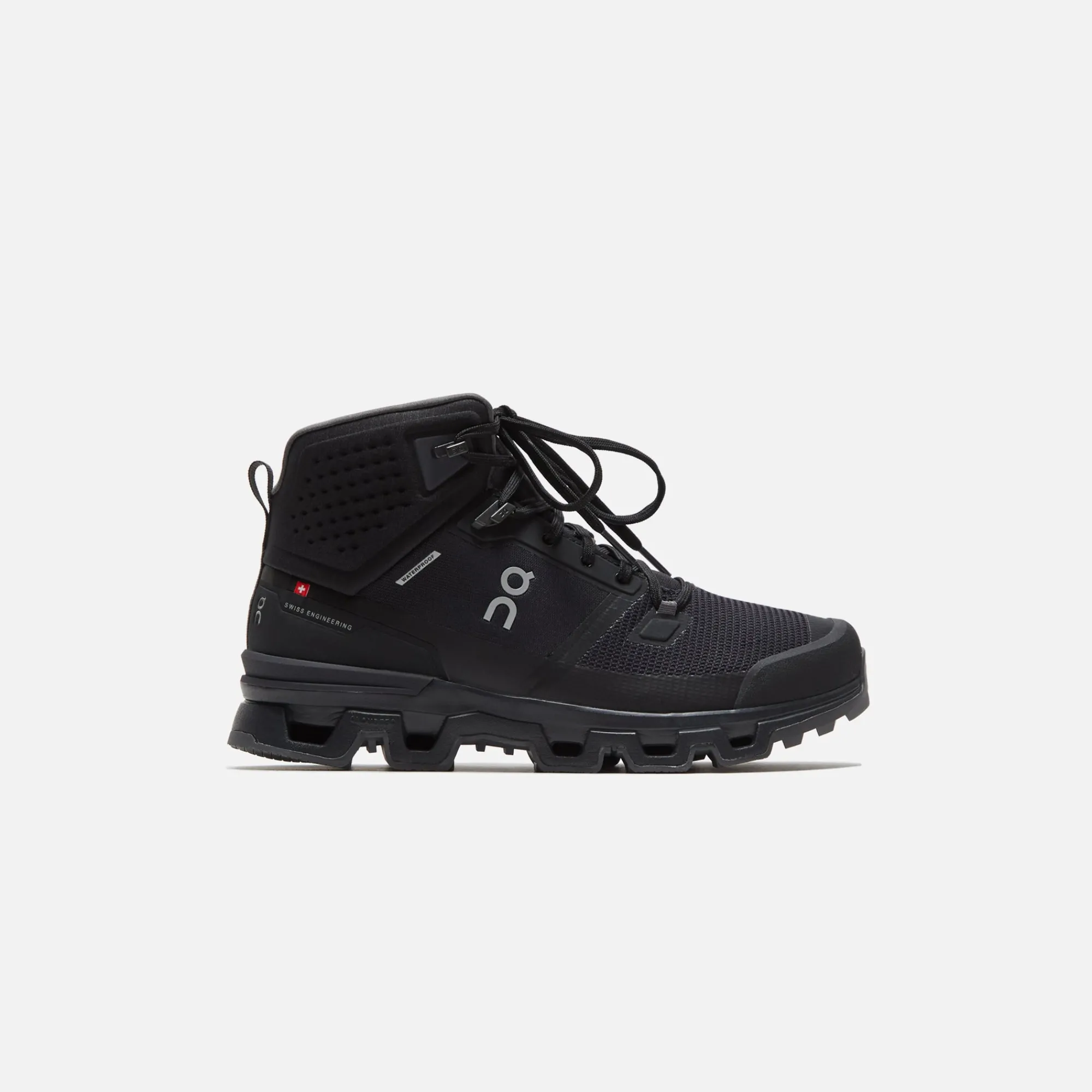 Store On Running Cloudrock 2 Waterproof Black / Eclipse