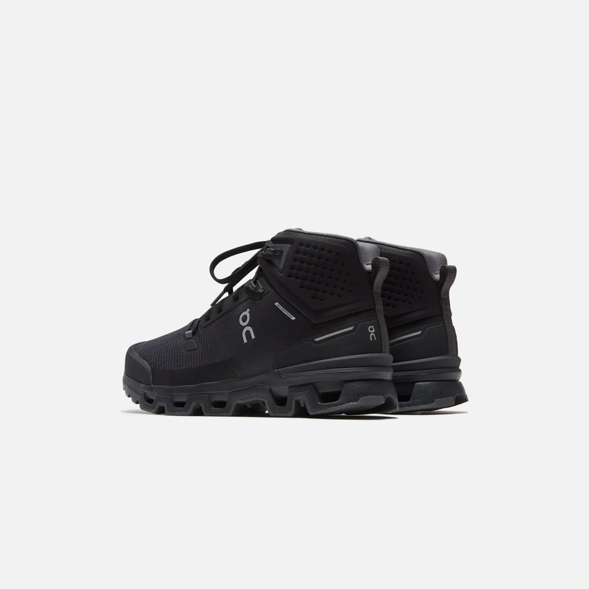 Store On Running Cloudrock 2 Waterproof Black / Eclipse