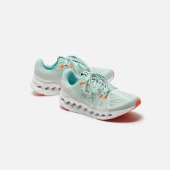 Best On Running Cloudsurfer Creek / White