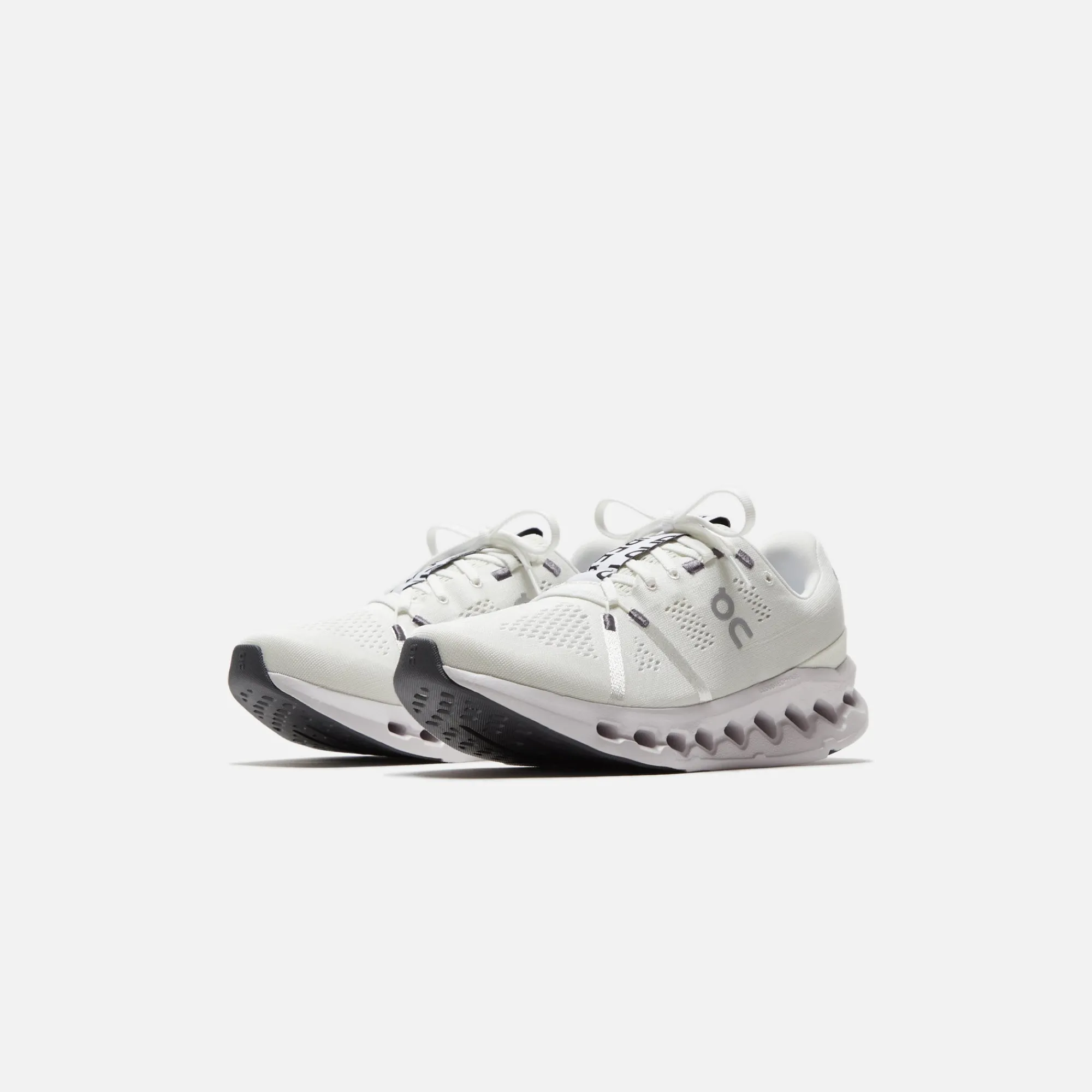 Online On Running Cloudsurfer White / Frost