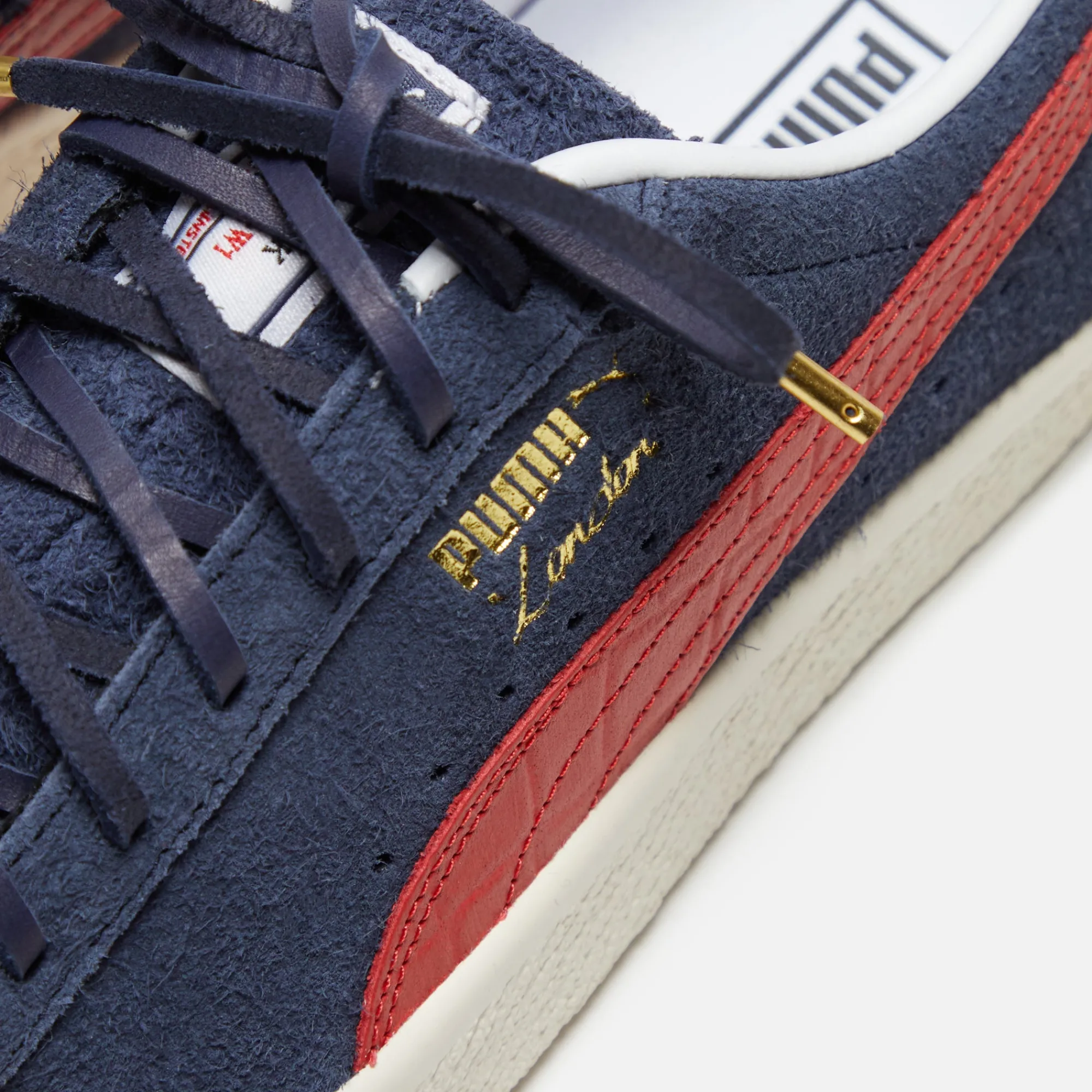 Outlet Puma Clyde Soho London Frosted Ivory / New Navy