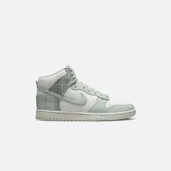 Fashion Nike Dunk Hi Retro Se Summit White / Light Silver / Light Green