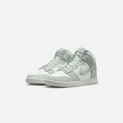 Fashion Nike Dunk Hi Retro Se Summit White / Light Silver / Light Green