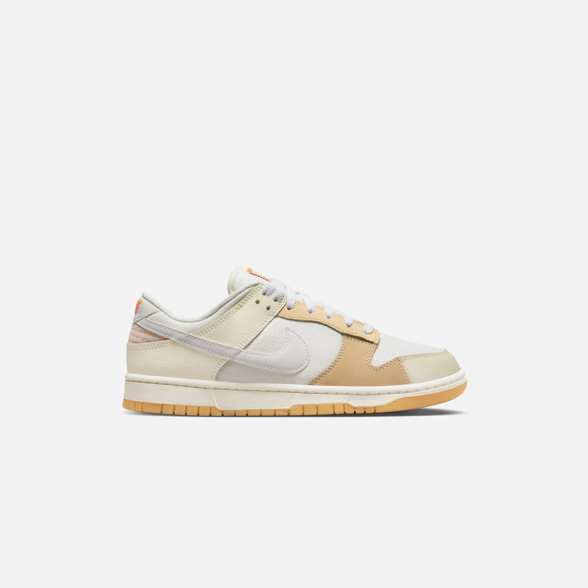 Outlet Nike Dunk Low Se White / Sail / White / Sanddrift
