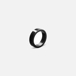 Cheap Le Gramme 3G Polished Ceramic Ribbon Ring Black