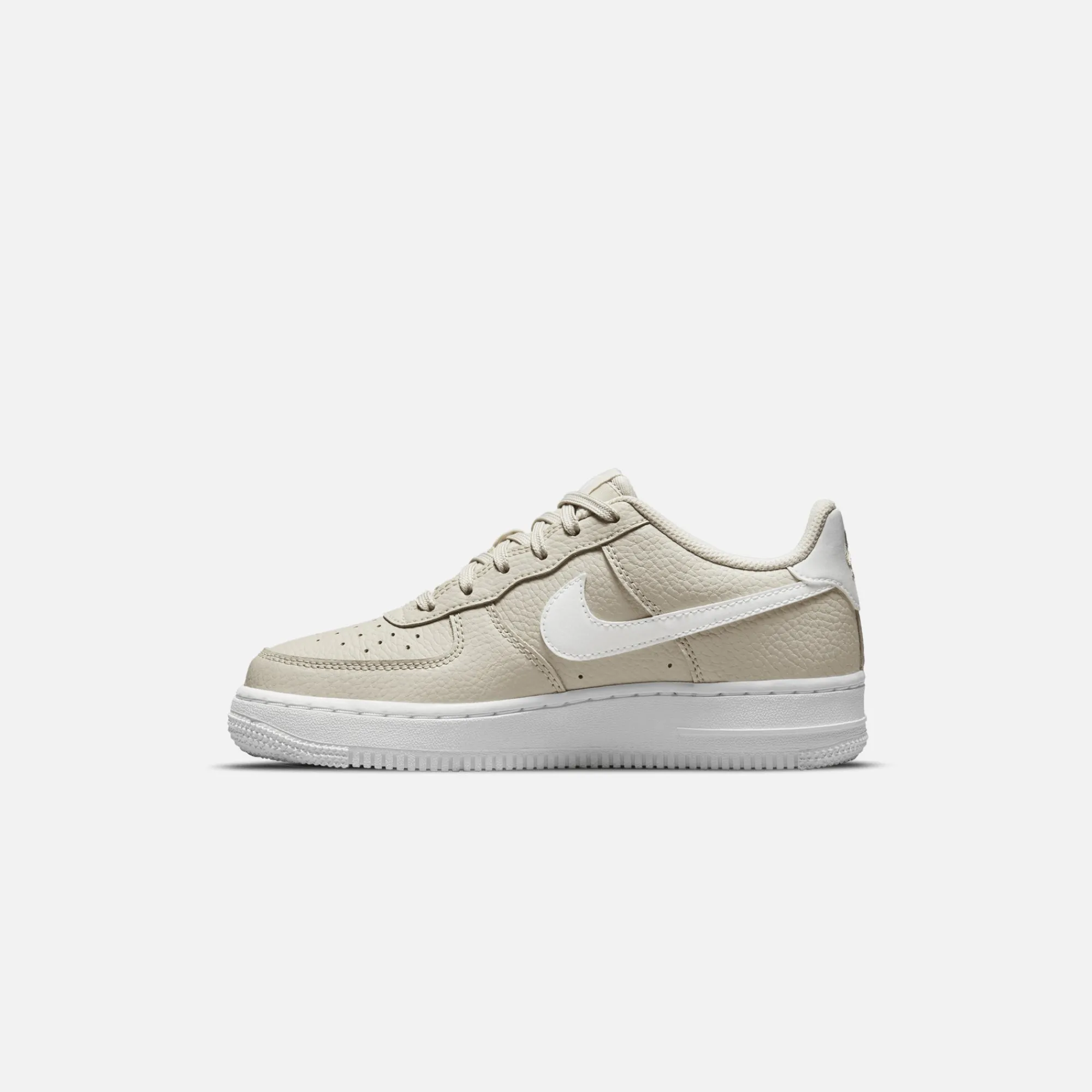 Best Sale Nike Grade School Air Force 1 Light Bone / White
