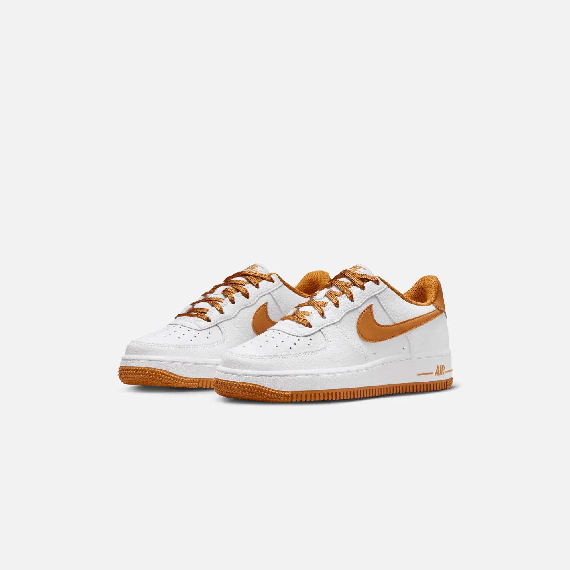 Online Nike Grade School Air Force 1 White / Desert Ochre