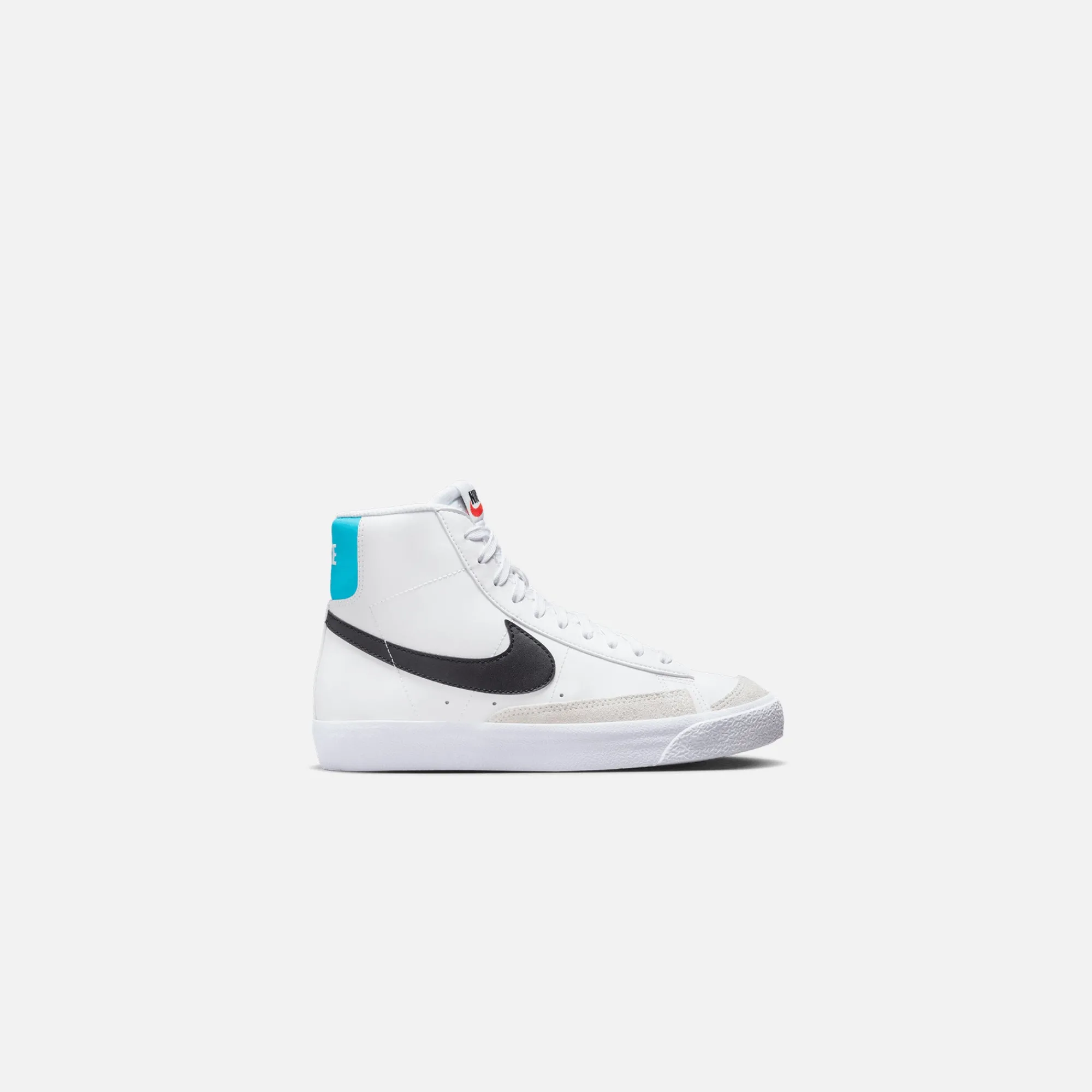 Shop Nike Grade School Blazer Mid `77 White / Black / Blue Lightning