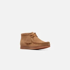 Hot Clarks Grade School Wallabee Boot Wheat Suede