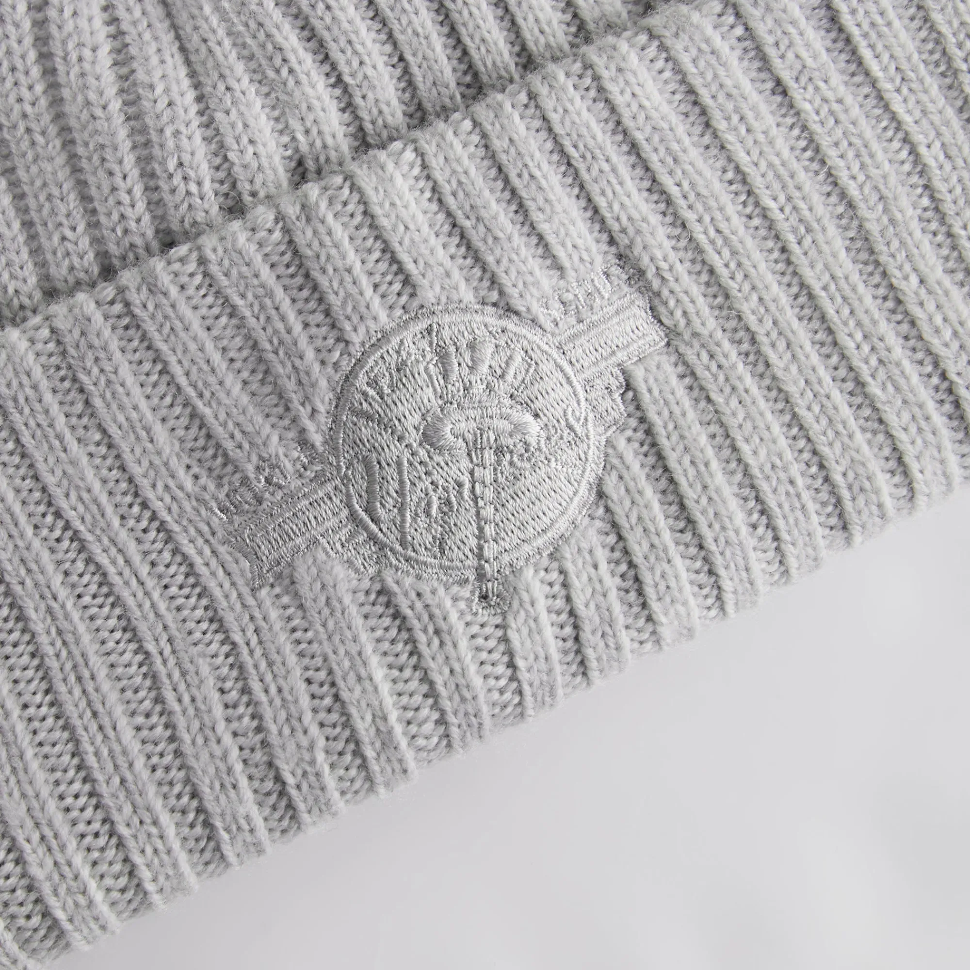 Best Kith & New Era For New York Yankees Knit Beanie Light Heather Grey