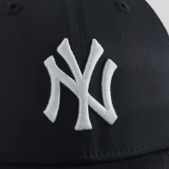 Flash Sale Kith & New Era For Yankees Laurel Low Profile 59Fifty Black