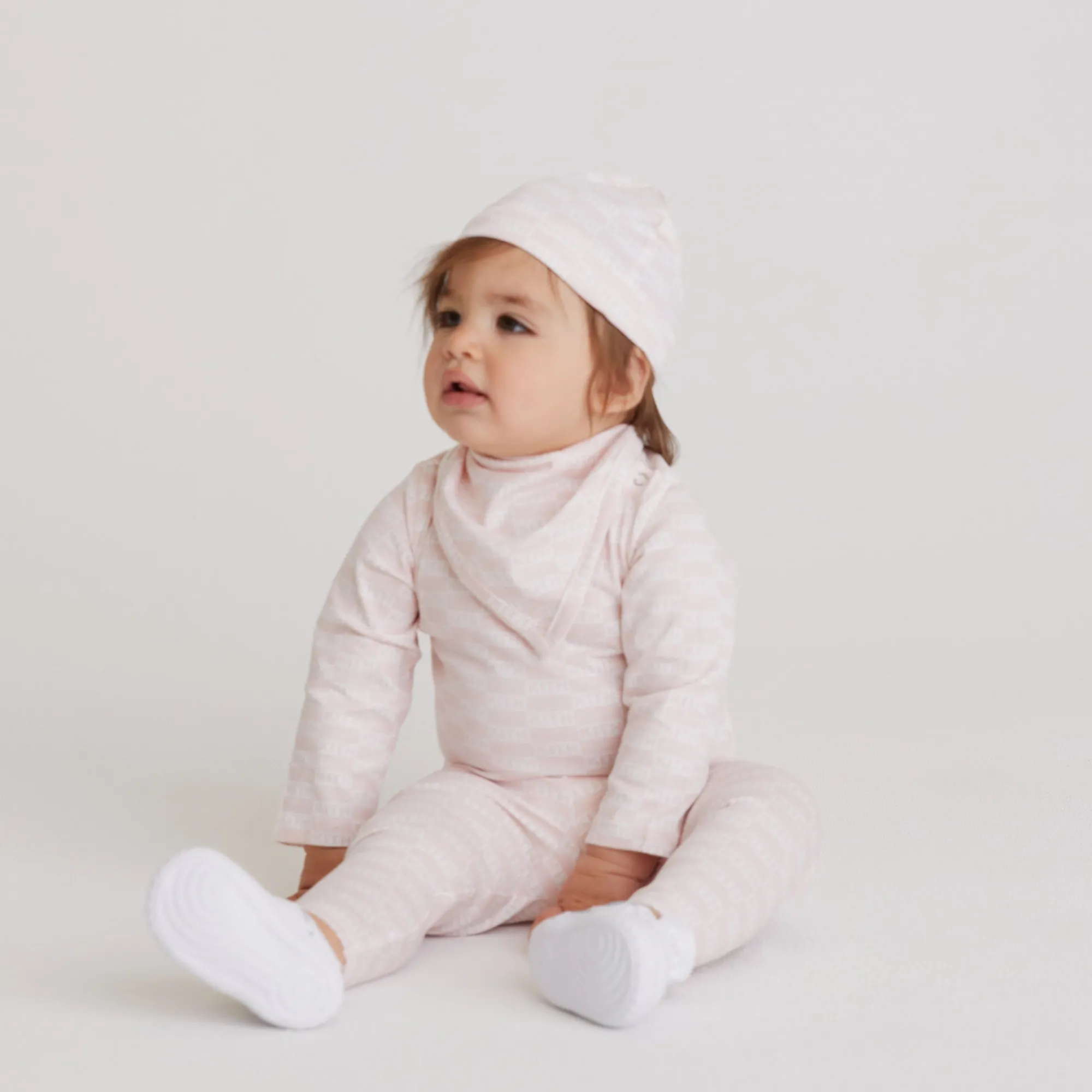 Sale Kith Baby Monogram Gift Set Shrinking Violet