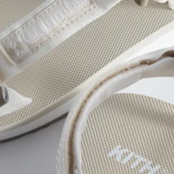 Hot Kith For Columbia Pfg Breaksider Sandal Fawn
