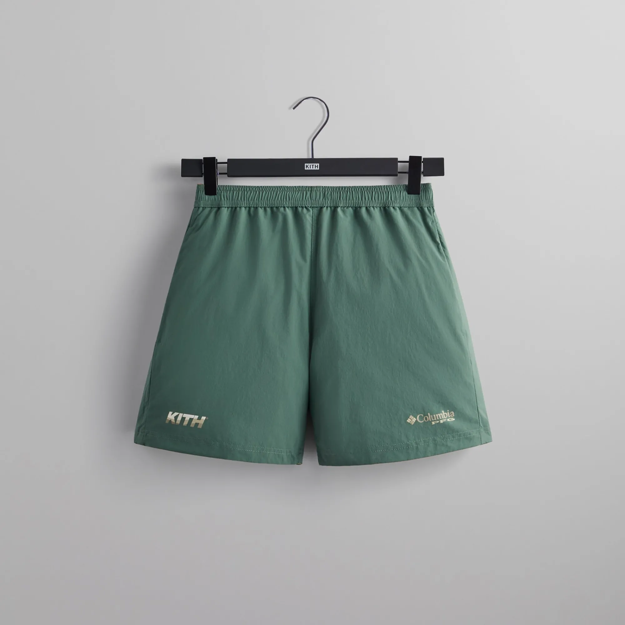 Shop Kith For Columbia Pfg Deschutes Valley™ Short Sierra Tan