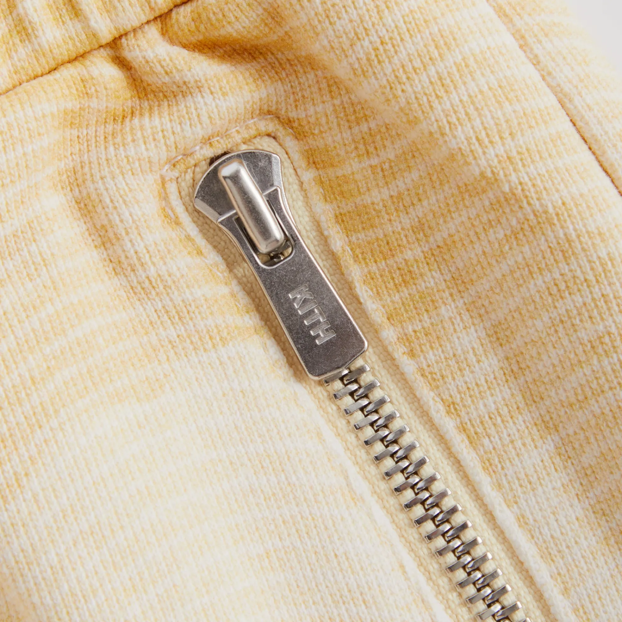 Best Kith For Columbia Pfg Fleece Short Aura