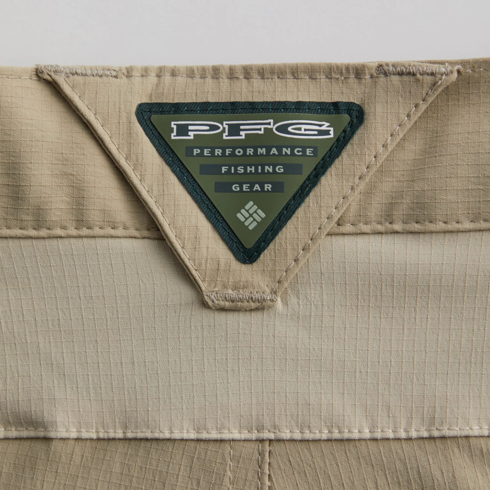 Best Kith For Columbia Pfg Half Moon™ Iii Short Dark Fossil