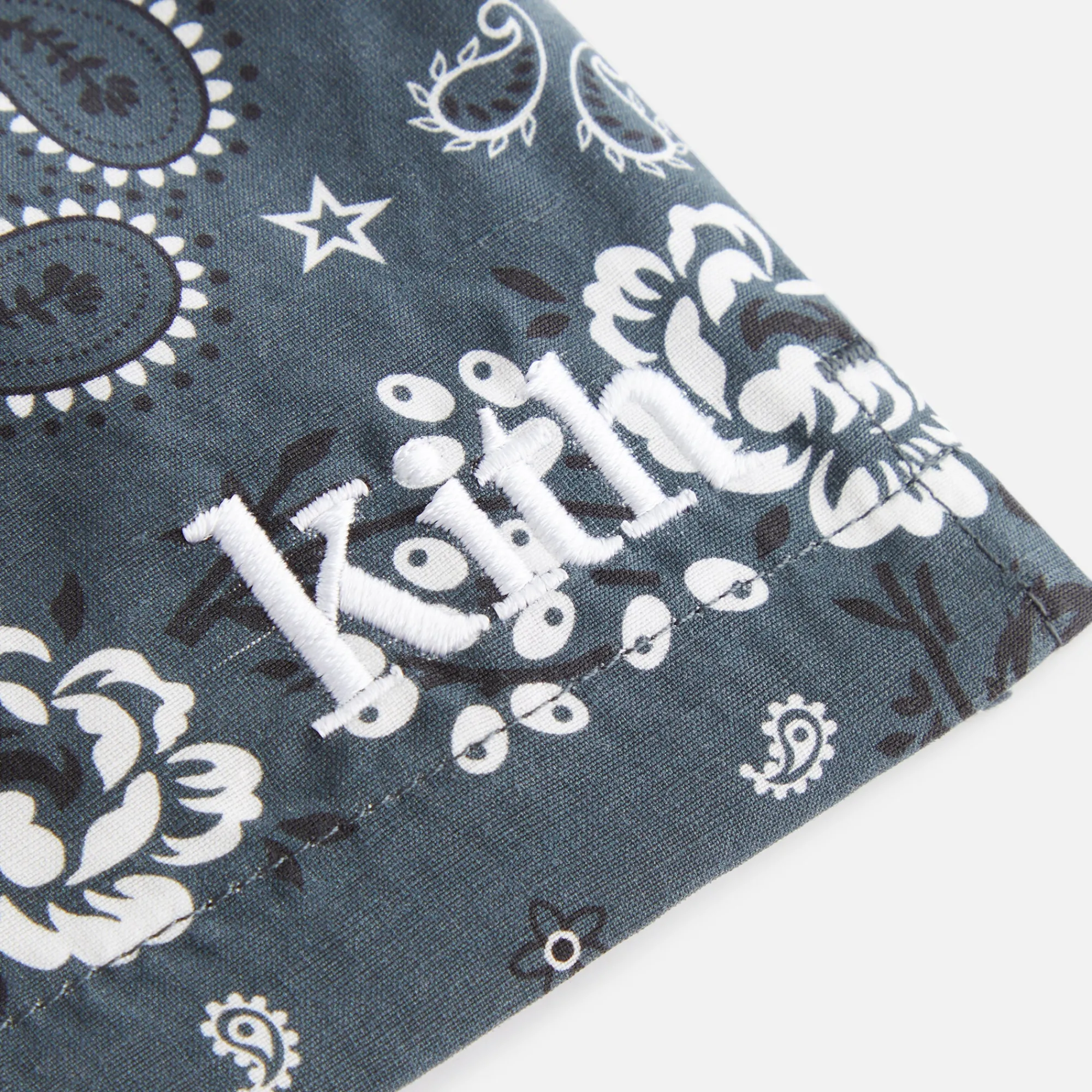Hot Kith Kids All-Over Print Paisley Camp Short Court
