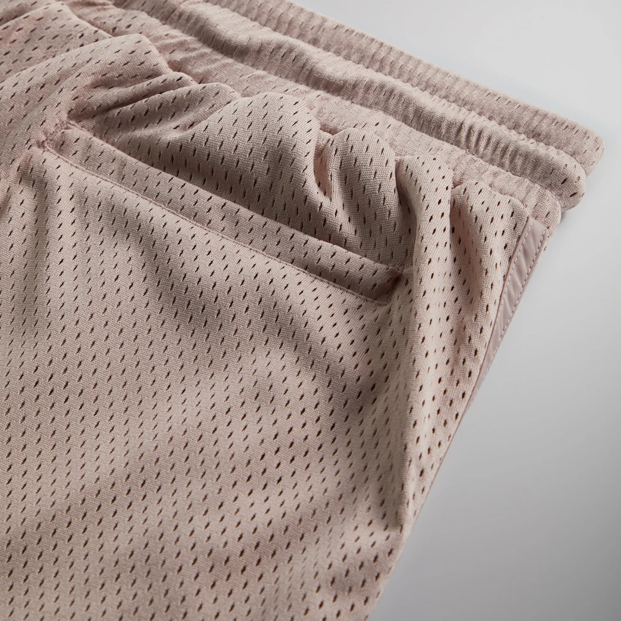 Hot Kith Mesh Jordan Short Morganite