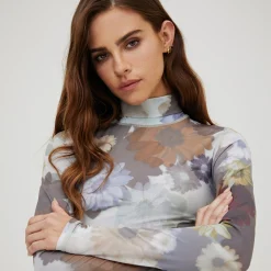 New Kith Women Asa Turtleneck Waffle