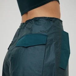 Flash Sale Kith Women Nuru Laminated Cotton Parachute Pant Chronicle