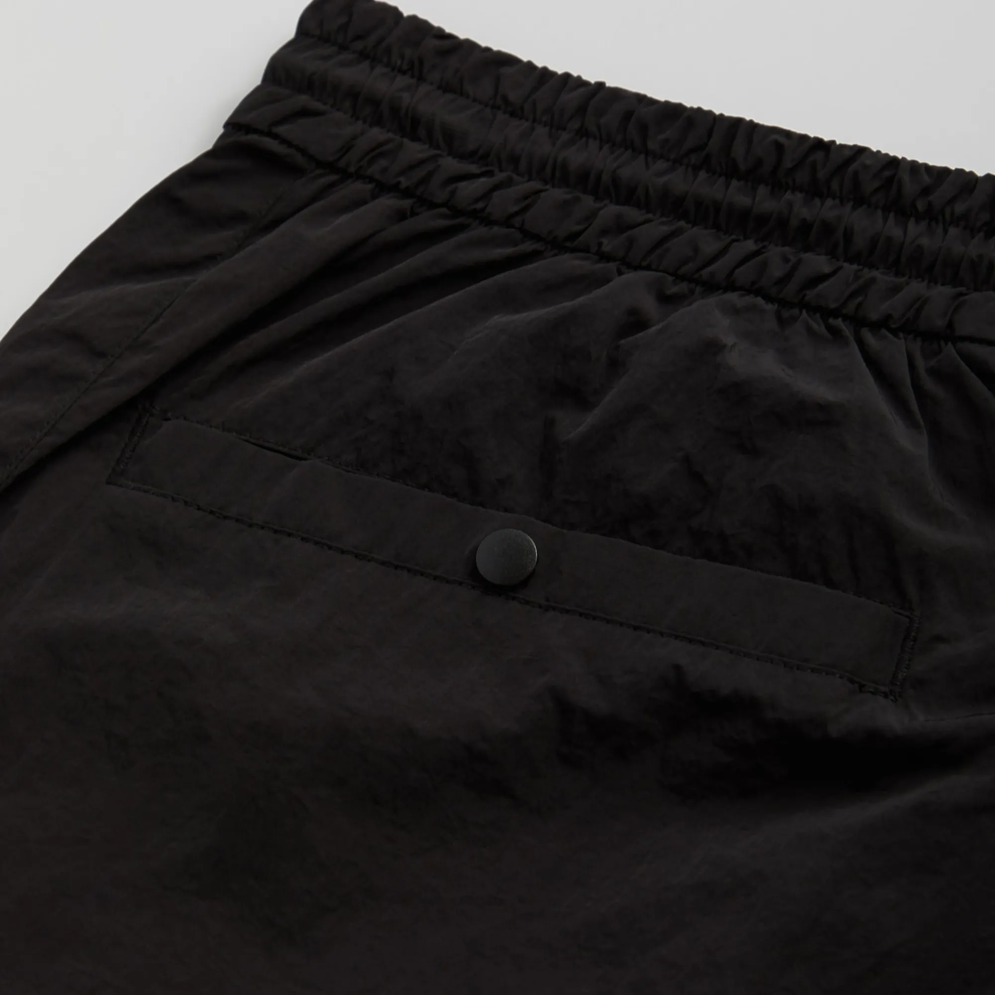 Best Sale Kith Wrinkle Nylon Boreum Cargo Short Black