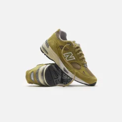 New New Balance Made In Uk 991 Green Moss / Cloud Cream / White