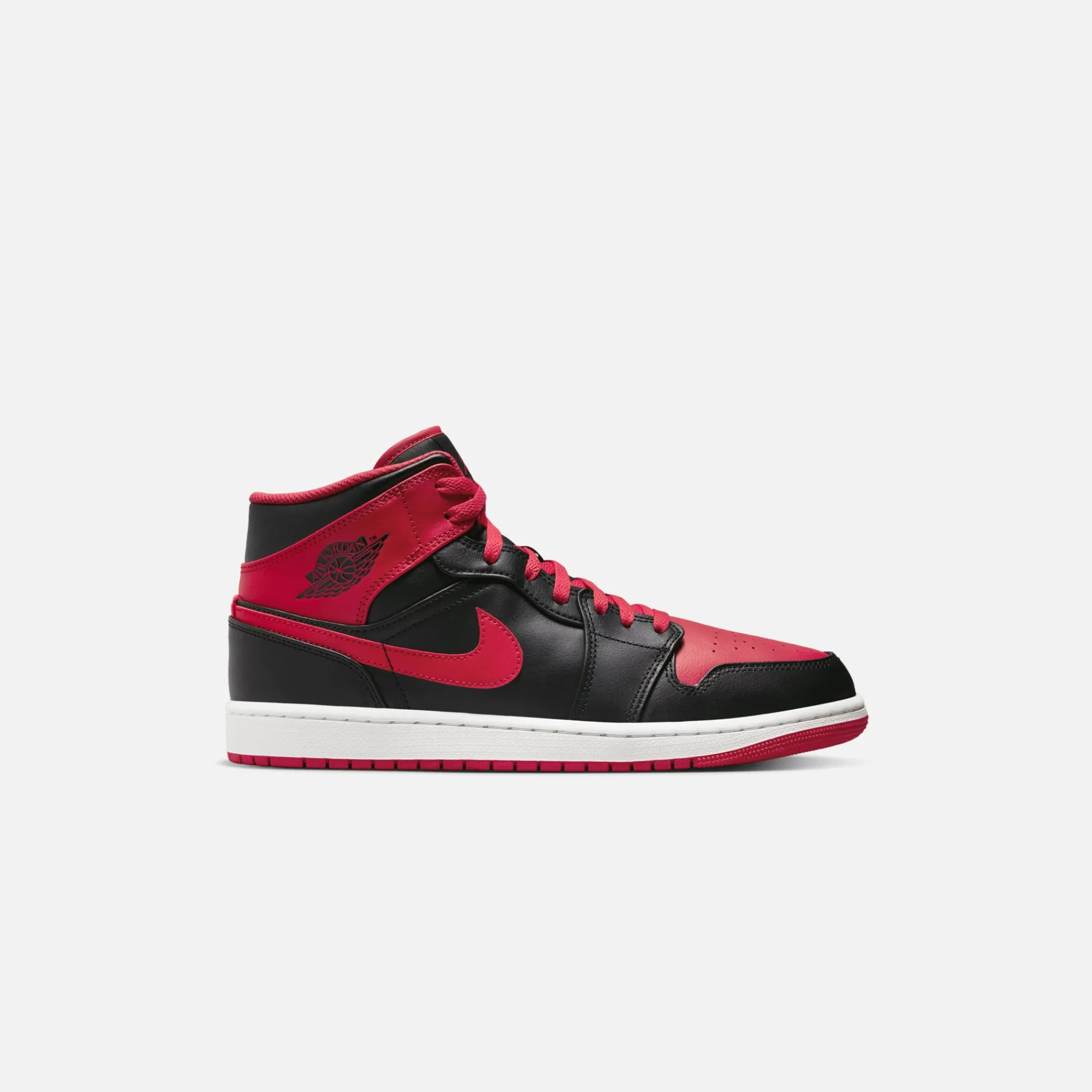 Flash Sale Jordan Nike Air1 Mid Black / Fire Red / White