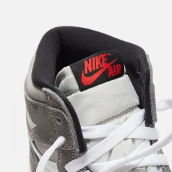 Hot Jordan Nike Air1 Retro High Og Black / Fire Red / White / Light Smoke Grey