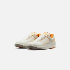 New Jordan Nike Air2 Retro Low Sail / Melon Tint / Light Curry