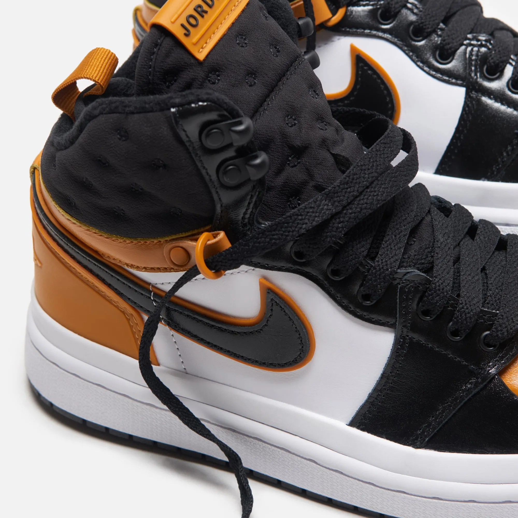 Discount Jordan Nike Wmns Air1 Acclimate Chutney / Black / White