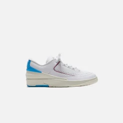 Store Jordan Nike Wmns Air2 Retro Low White / Fire Red / Dark Powder