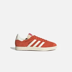 Flash Sale adidas Originals Gazelle Preloved Red / Off White / Cream White