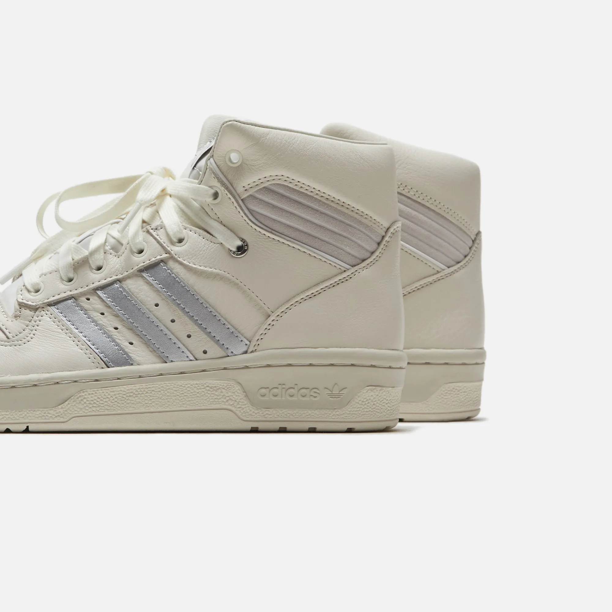 Fashion adidas Originals Rivalry High Consortium Chalk White / Silver Metallic / Grey One