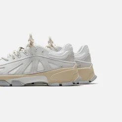 Online Filling Pieces Pace Radar Off White