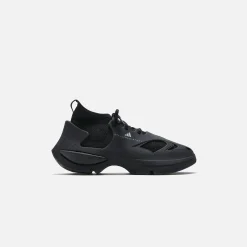 Shop adidas by Stella McCartney Sportswear Run Core Black / Footwear White