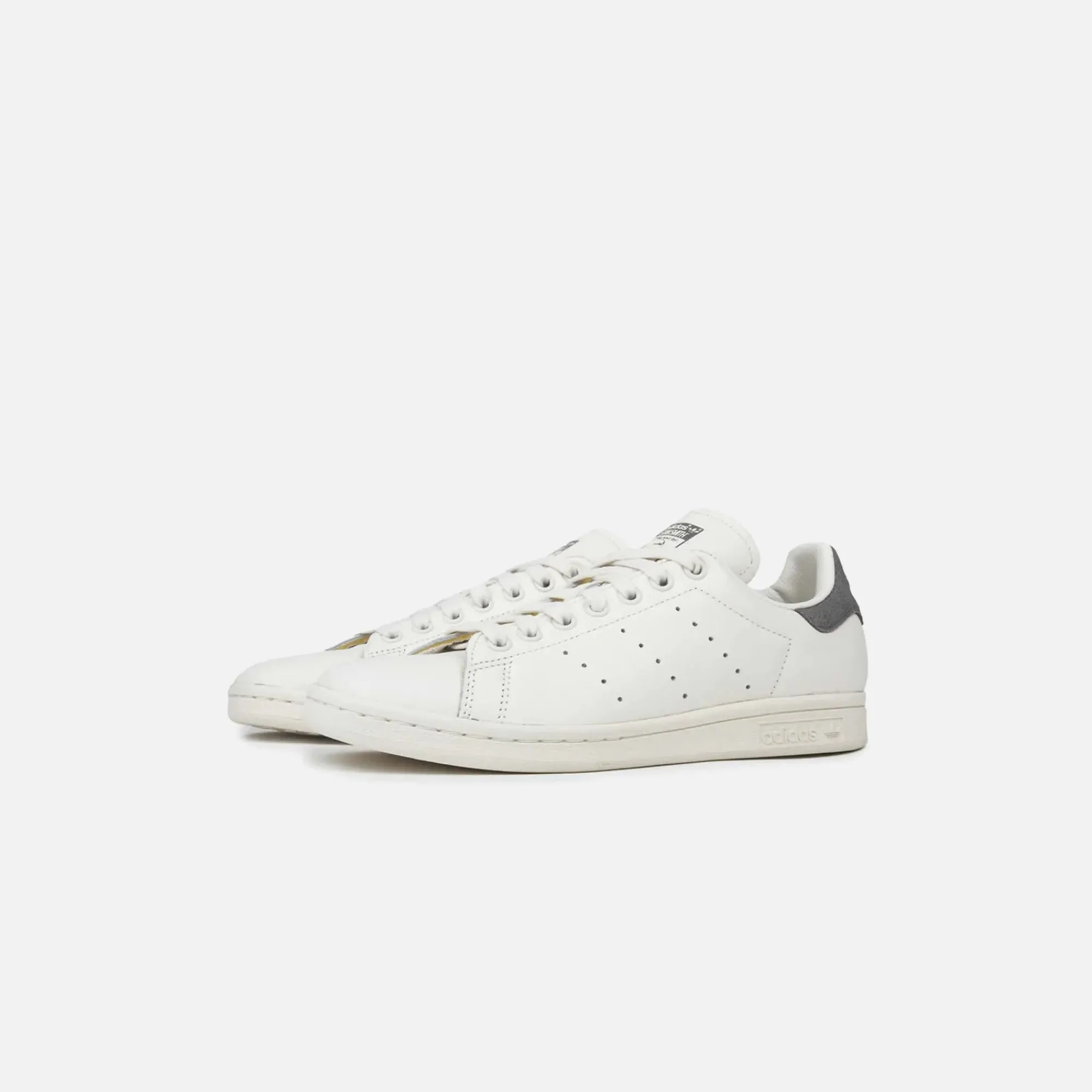 Best adidas Stan Smith Core White / Off White / Pantone