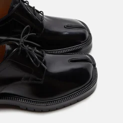 Hot Margiela Tabi County Lace-Up Black