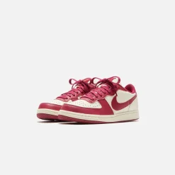 Outlet Nike Terminator Low Ny Vs. Ny Coconut Milk / Noble Red / Metallic Gold