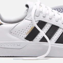 Fashion adidas Tyshawn Low White / Black