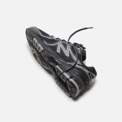 Flash Sale New Balance 860V2 Black / Silver Metallic