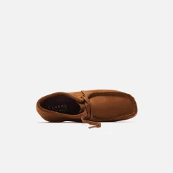 Flash Sale Clarks Wallabee Boot Cola